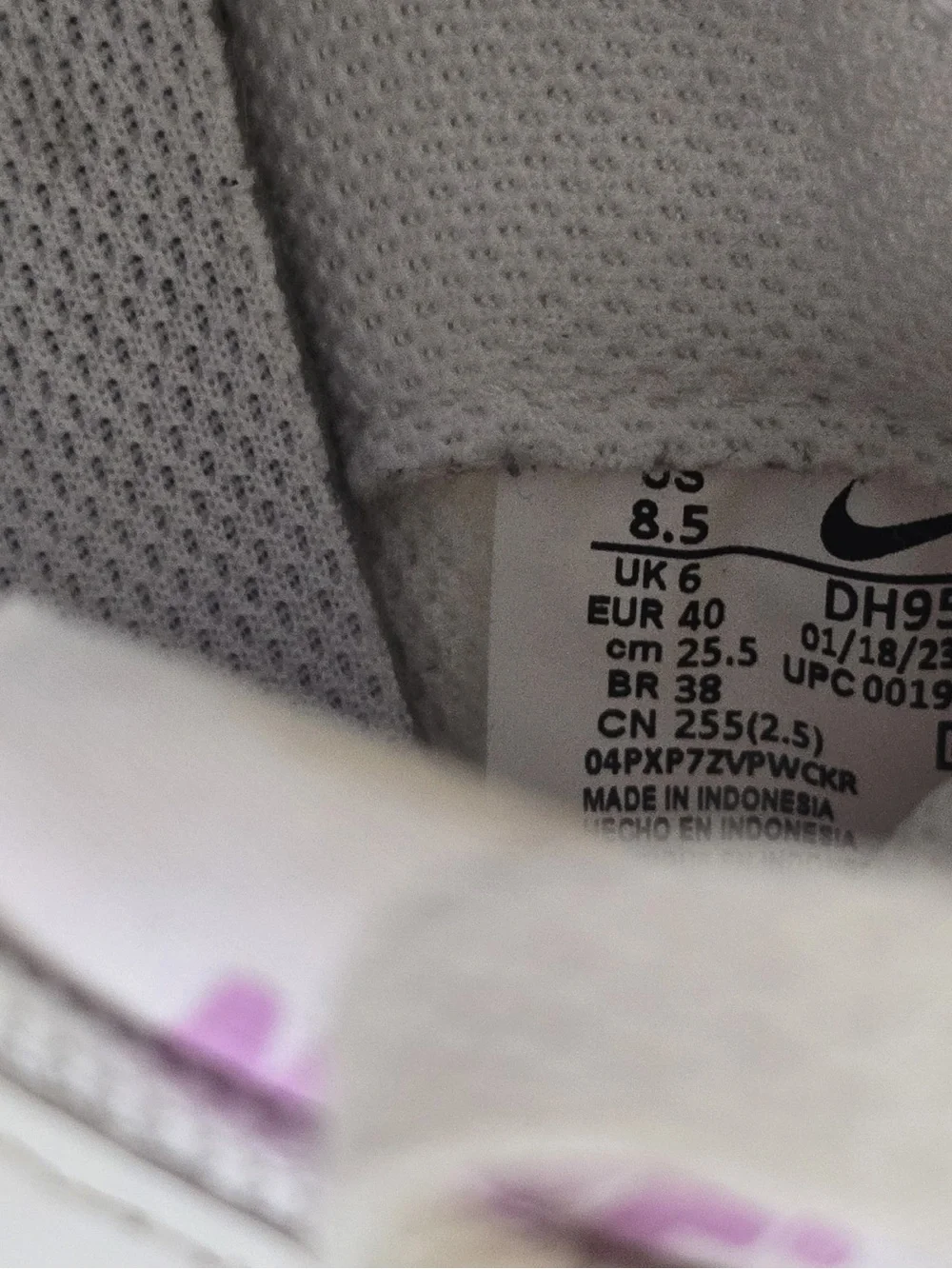 Nike Waffle Debut White Rush Fuchsia US Women Size 8.5(UK 6/EUR 40) Sneakers